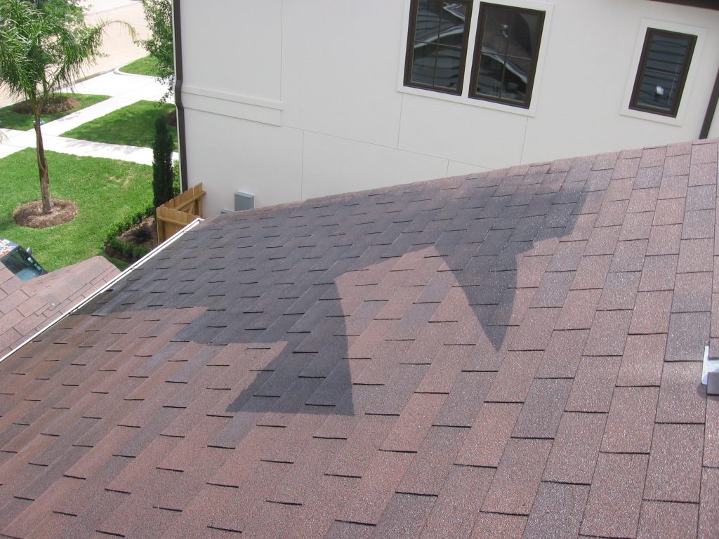 asphalt roof damage

